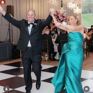 Anne Barge size 12 gown